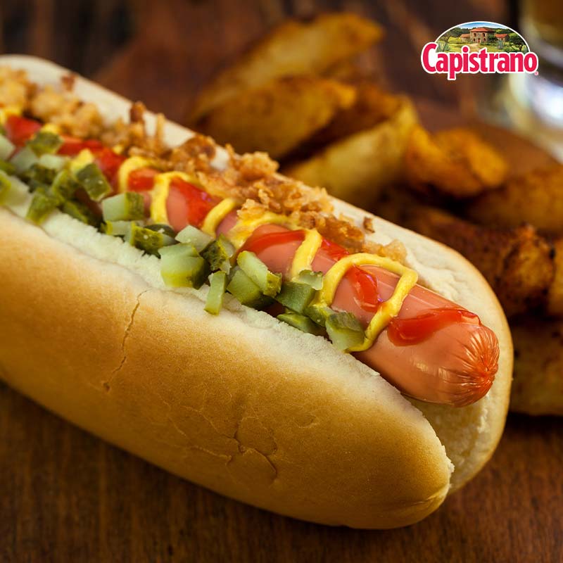 Organizing a gathering with friends and surprising them with these reinvented Capistrano hot dogs